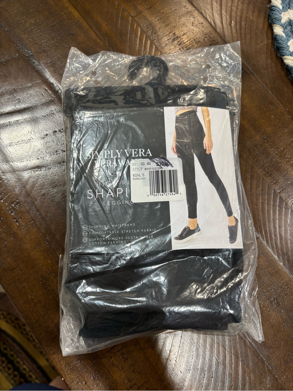 Simply Vera Vera Wang Black High Rise Medium Shaping Leggings